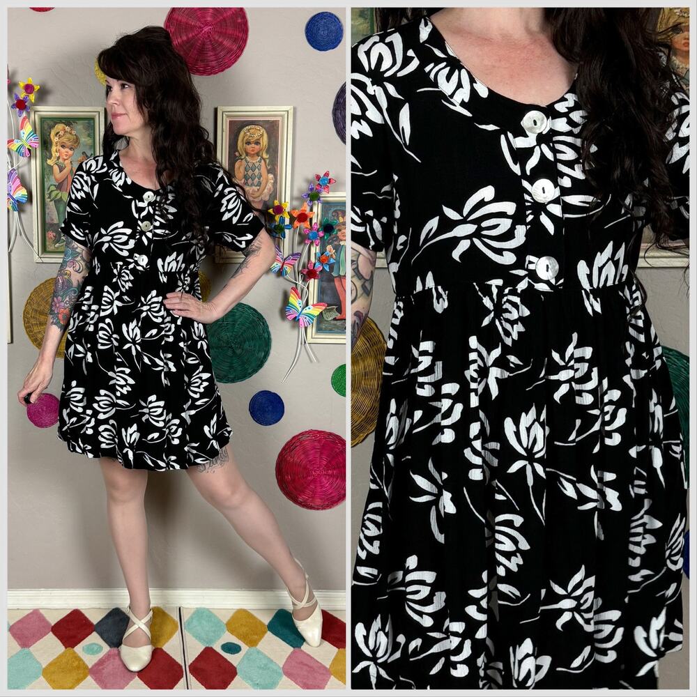Vintage 1990s Black and White Floral Babydoll Minidress